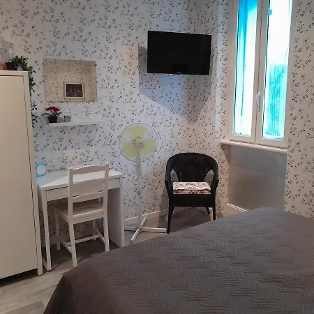 Sur La Bonnefooi Prades-sur-Vernazobre