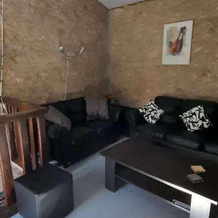 Bed & Breakfast Sur La Bonnefooi Prades-sur-Vernazobre