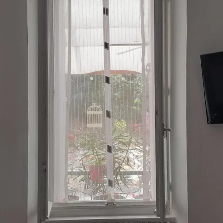 Bed & Breakfast Sur La Bonnefooi Prades-sur-Vernazobre